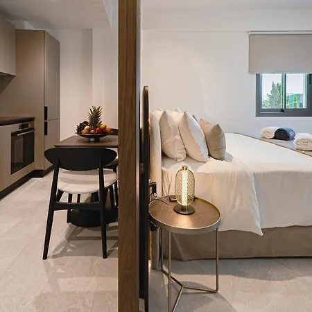 Avenue By Deserve Apartament